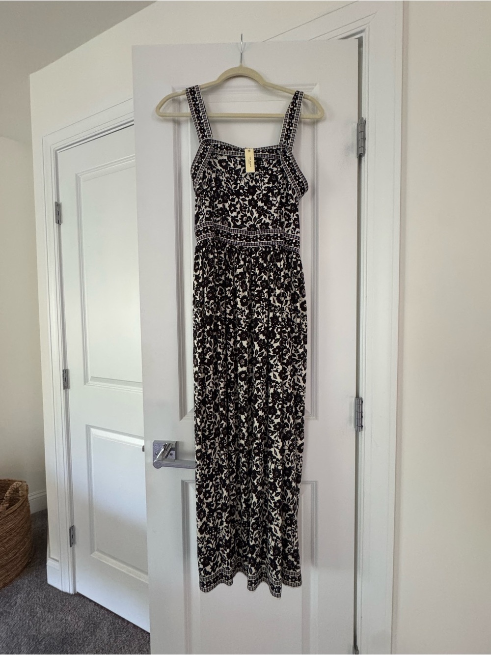 Max Studio Black and White Floral Maxi Dress with Smocked Waist
